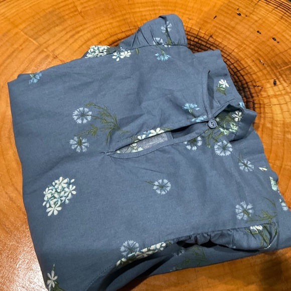 Ana Womens Top Size M Blue Floral Blouse 3/4 Sleeved NWT - Picture 4 of 9